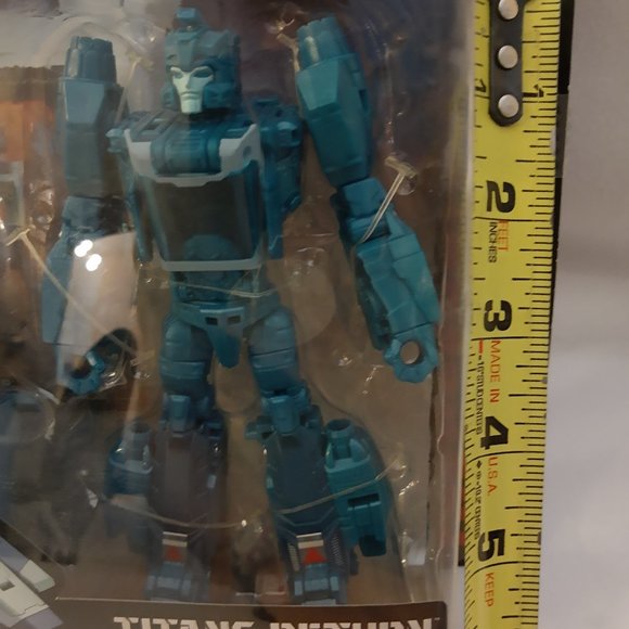 Transformers Generations Deluxe Class Titans Return BLURR & HYPERFIRE SEALED - Picture 3 of 14